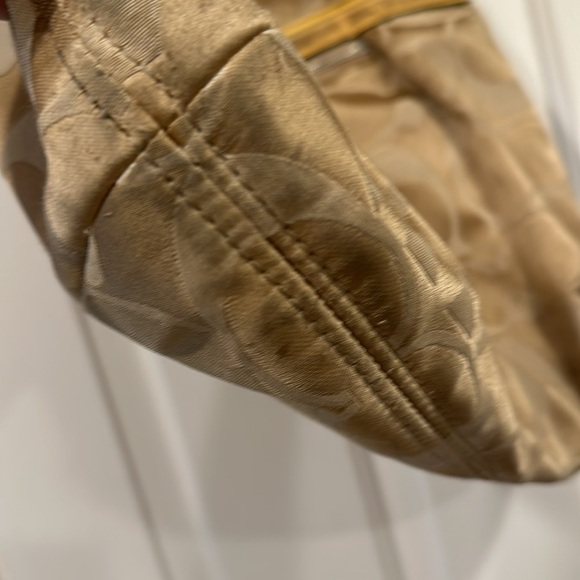 Coach Poppy Signature Tote - Picture 6 of 13